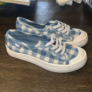 Rocket Dog Girls Plaid No Tie Shoes size 11‎ LIKE NEW & SUPER CUTE worn once